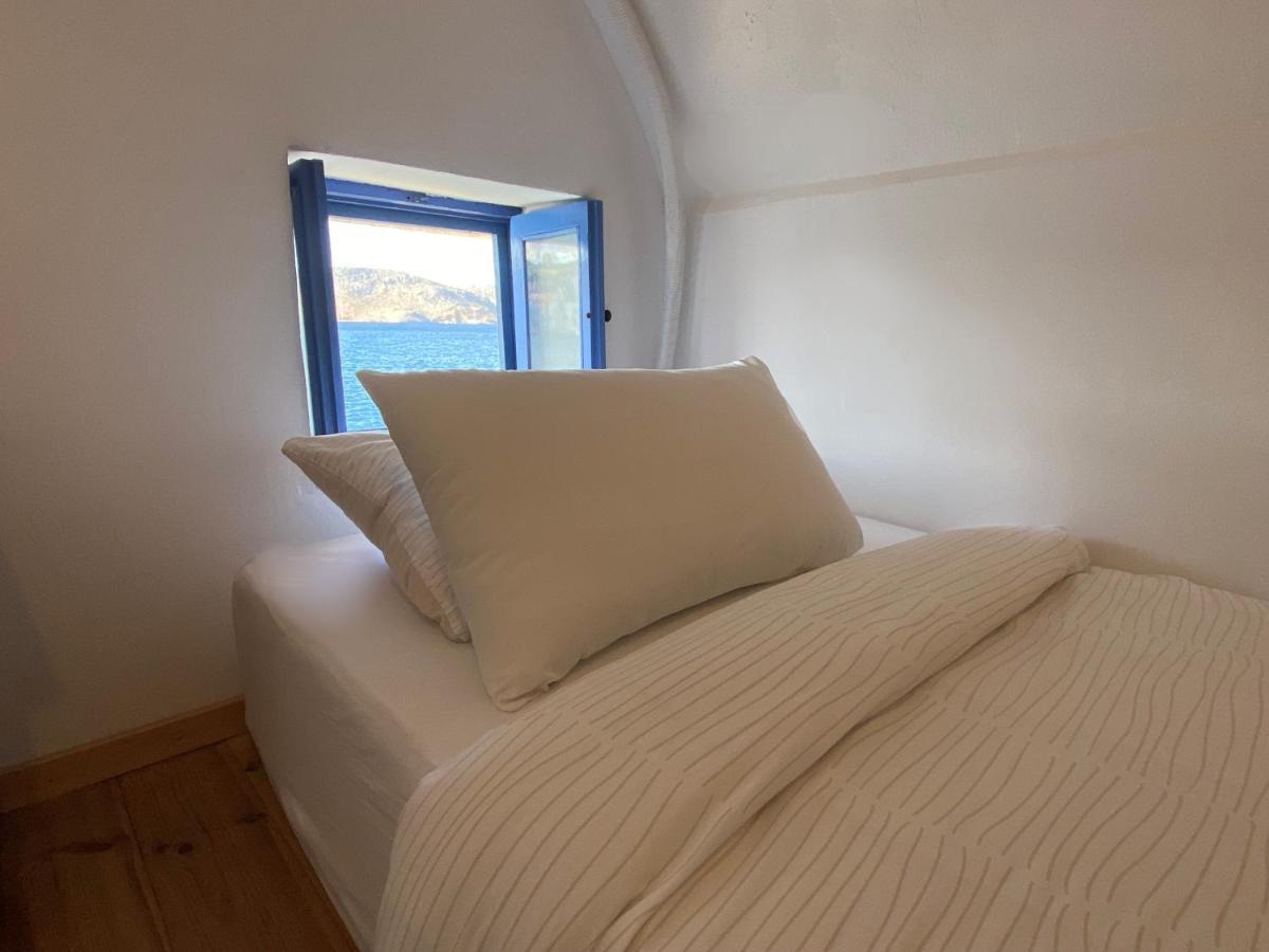 Seafront - Harbour View , Pitini 2 Apartment Đảo Sými Ngoại thất bức ảnh